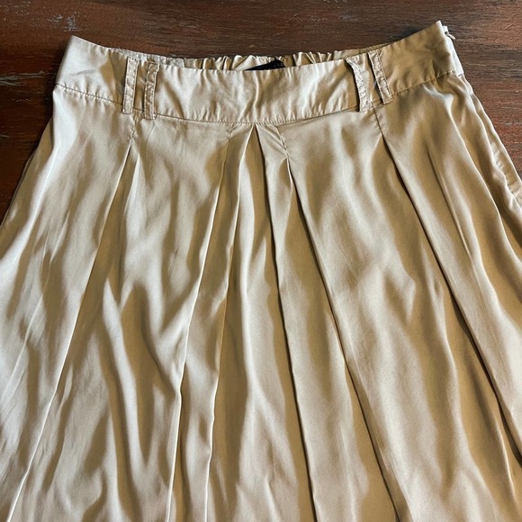 ZARA Basic Women's Modal Pleated Knee Lenght Skirt Size Medium - Picture 3 of 11